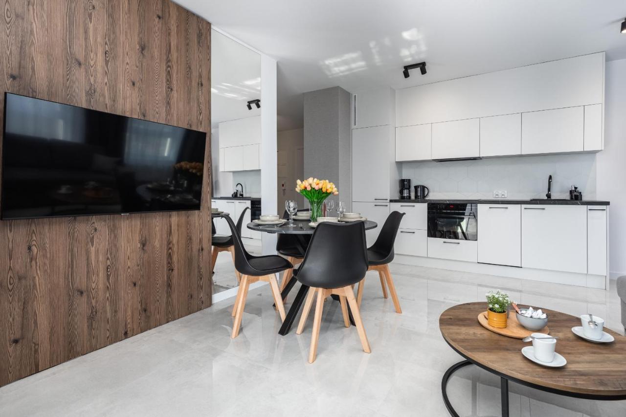 Sun Towers Lux Apartments By Renters Prestige Свиноуйсьце Экстерьер фото
